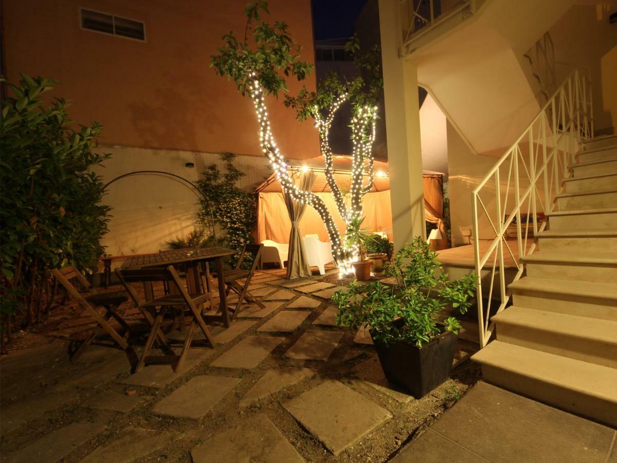 Dimora Nettare Hotel Бриндизи Екстериор снимка
